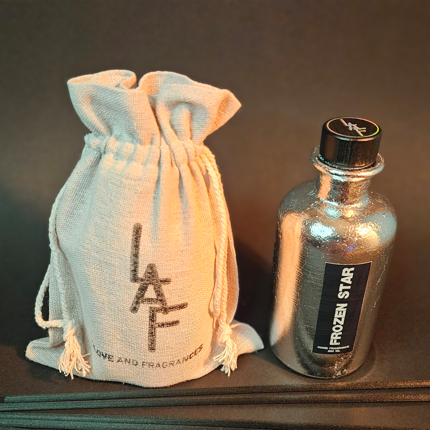 Aromatic Diffuser with sticks FROZEN STAR by LAF